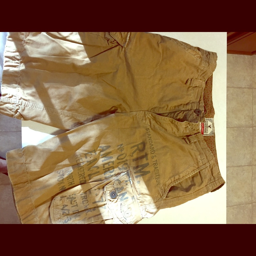 Size 32 cargo shorts